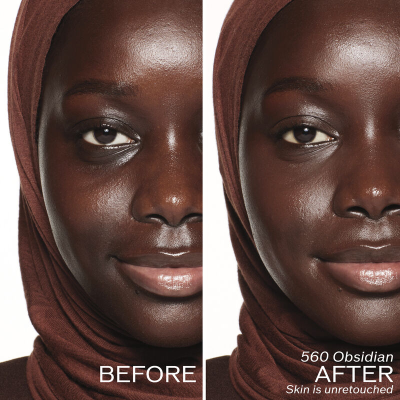 Revitalessence Skin Glow Foundation, 560