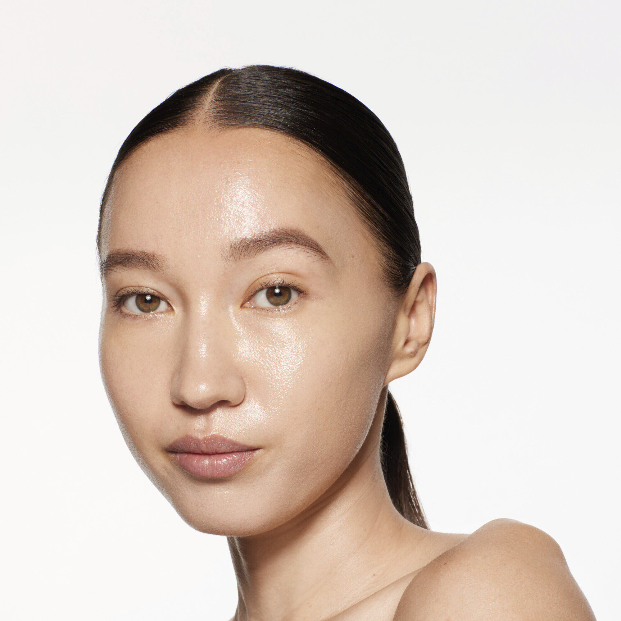 Skin Glow Foundation, 310