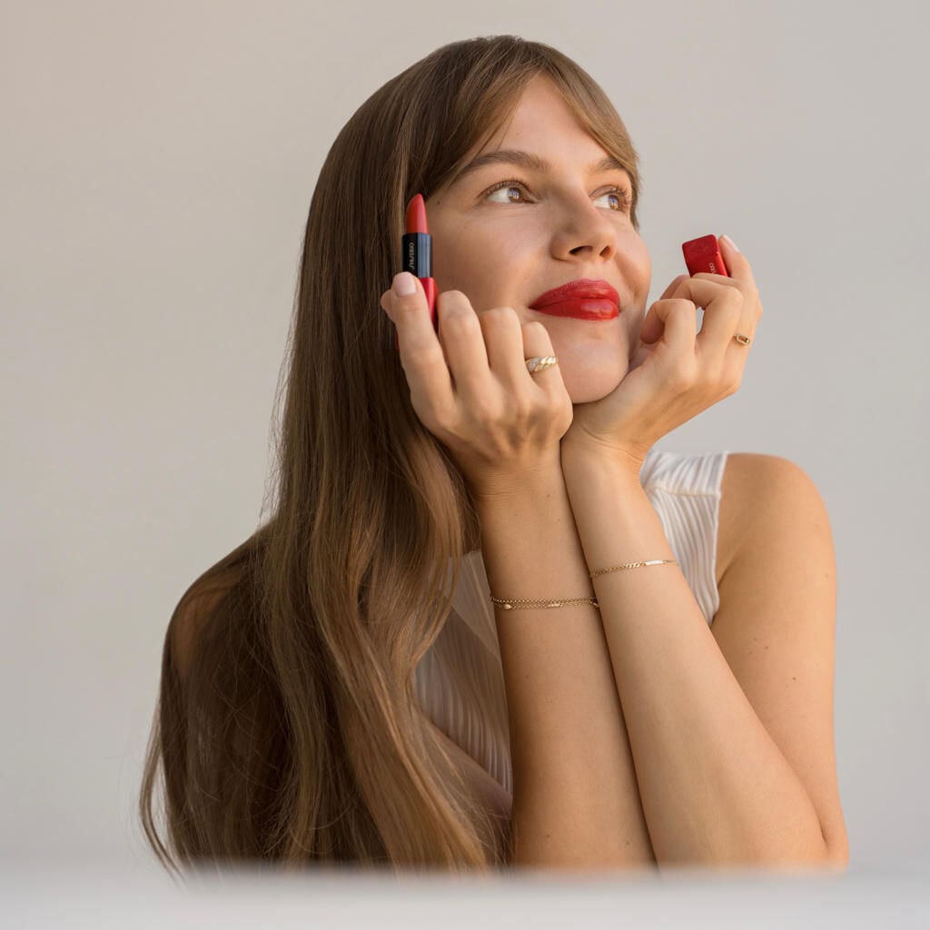 Zhanna Red x Shiseido Bundle ($301 Value), 